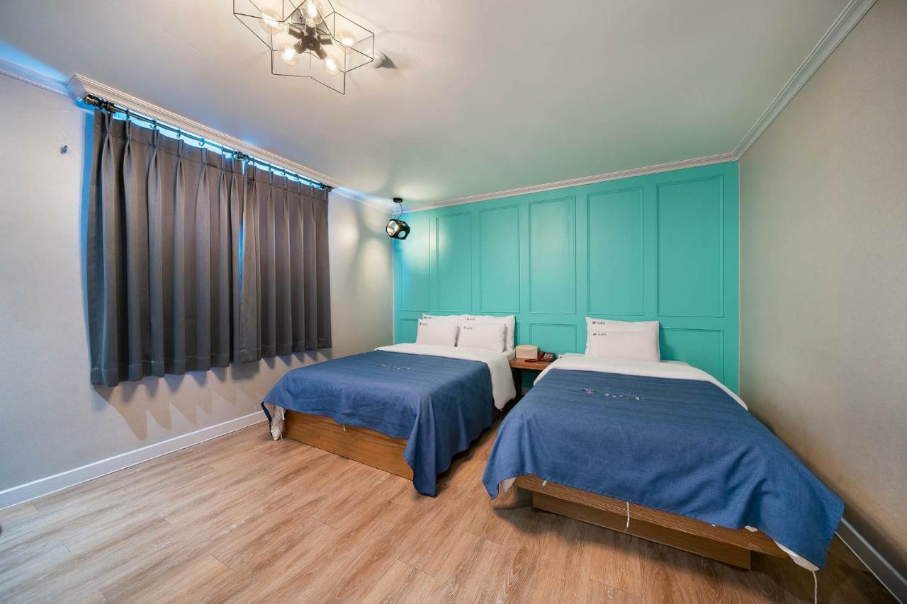 Ost Hotel Chuncheon Esterno foto